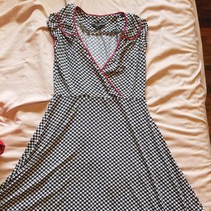 Hounds tooth dress